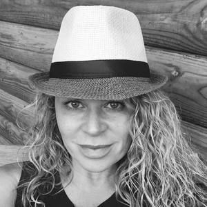 Meet your Posher, Jen